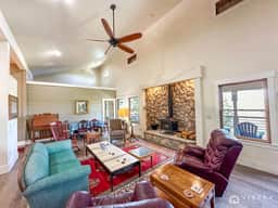 Summit Pines Hideaway - Amazing Mountain Views! - Image 2