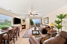 Las Palmas Luxury with Pools & Water Slides - Image 2
