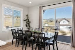 Lakeview Gamehouse | Ideal Beach Access+EV Charger - Image 5