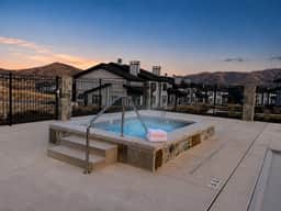 The Elevation Cove | 3BR Luxury Mountain Stay - Image 3